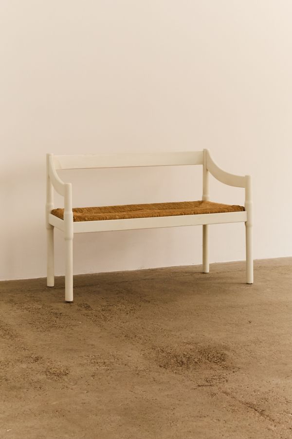 Carimate Bench